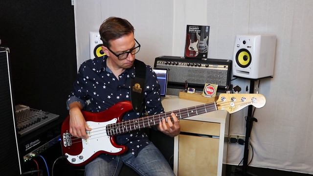FENDER PRECISION BASS DEMO 1981 RUBY RED смотреть онлайн