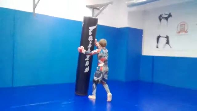 СК Олимпийской Деревни-80. Леня Бессуднов готовится стать чемпионом UFC. смотреть онлайн