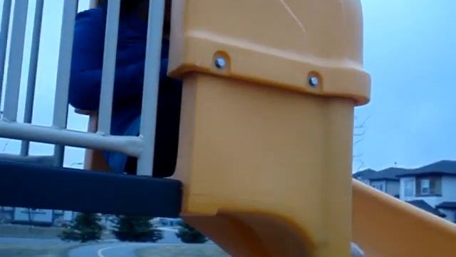 PLAYGROUND MOMENTS 4 смотреть онлайн