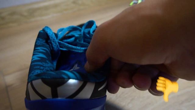 Как отличить оригинал Kobe 8 от Replica (fake) модели Kobe 8 смотреть онлайн