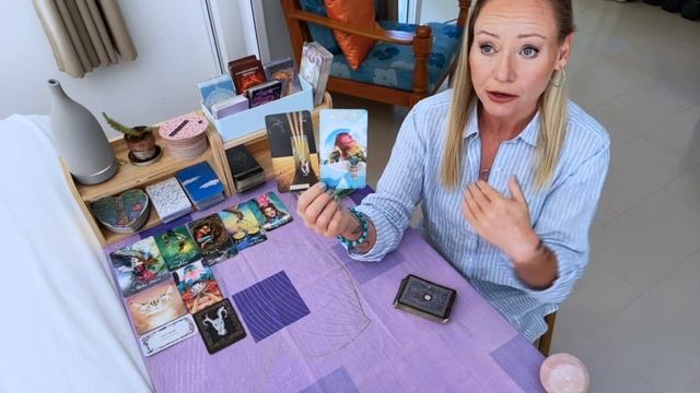 ?Aquarius Healing will bring abundance & love!?AQUARIUS TAROT смотреть онлайн