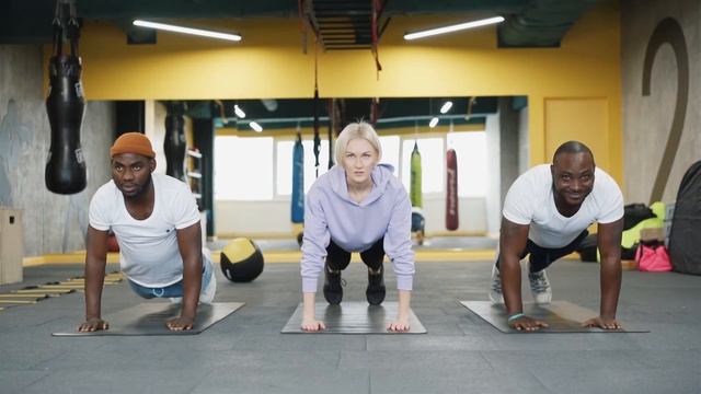 Пора на тренировку смотреть онлайн