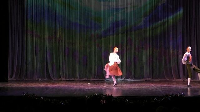 "Полька через ножку" исп. Марина Васильева, Максим Бурдов 2018г. смотреть онлайн
