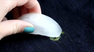 Чем оттереть монтажную пену с рук, с одежды, с линолеума и других поверхностей