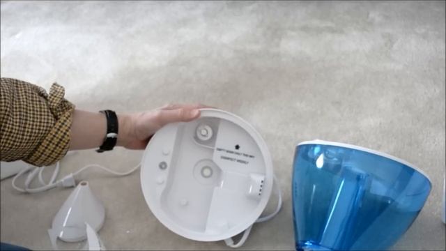 Crane Ultrasonic Cool Mist Humidifier Unboxing & Review смотреть онлайн