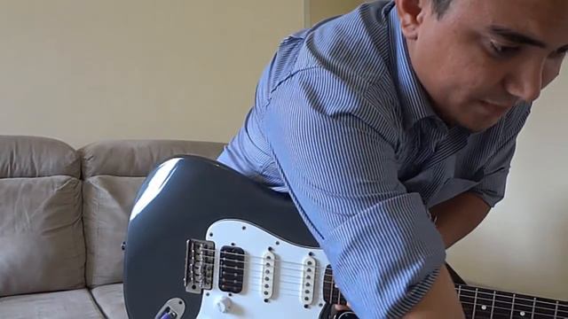 REVIEW - Squier Vintage Modified Stratocaster Hss - GILLI MENDES смотреть онлайн