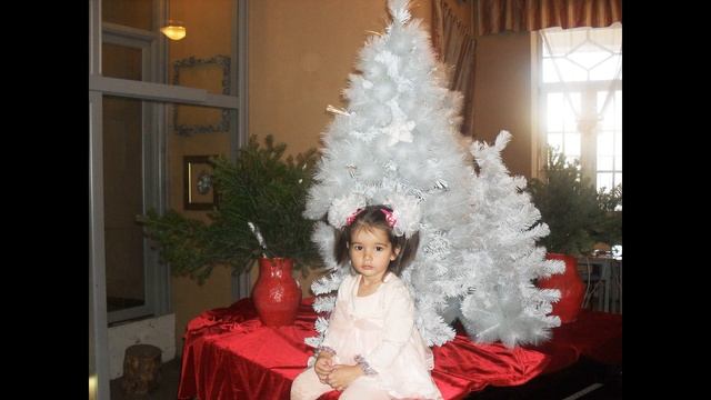 Каролина - Биография и факты (Часть 1) смотреть онлайн