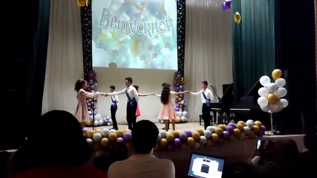 выпускной вальс 2023|| выпускной ДШМИ, г.Каган. обл.Бухара❤ смотреть онлайн