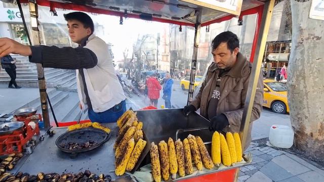 Стамбуле бесплатно угостили Кукуруза это брат смотреть онлайн