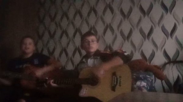 Электричка Виктор Цой на гитаре