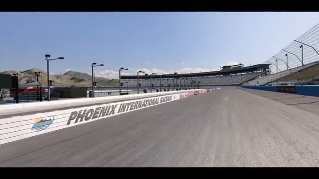 ESTREIA - Ferrari Challenge - Silverstone Grand Prix смотреть онлайн