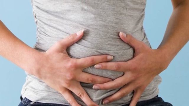 10 признаков того, что ТОЛСТАЯ КИШКА ОТМИРАЕТ! 90% даже не знают об этом... смотреть онлайн