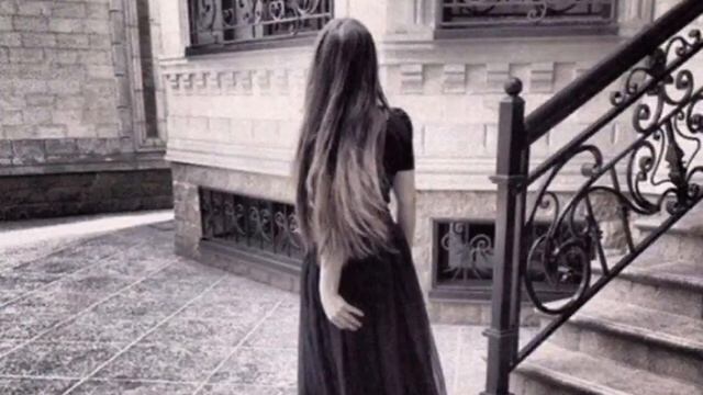 Из черного мерина(версия с девушкой)🍓