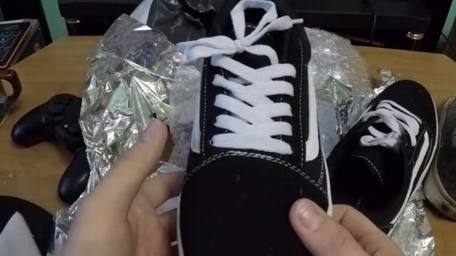 fake Кеды Vans OLD SKOOL VD3HY28 черные смотреть онлайн