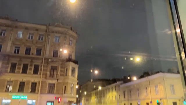 IRL стрим. Гуляем по Питеру с ElienLay, Bomba, Kamazzz, БАРЫ ИЗУЧАЕМ