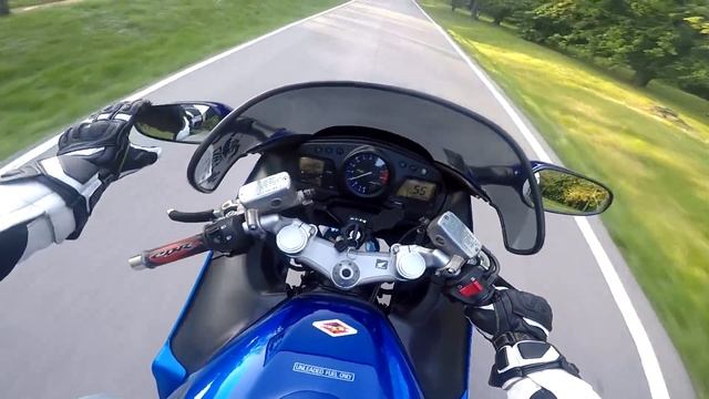 Honda CBR 1100XX Blackbird 2006 - First Ride - Review