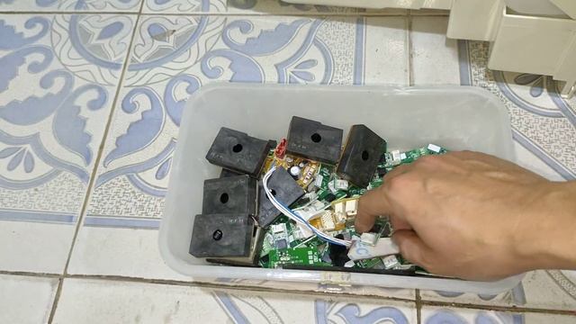 Sharp KC B70 Giá 2.7T và 3T bao ship. смотреть онлайн