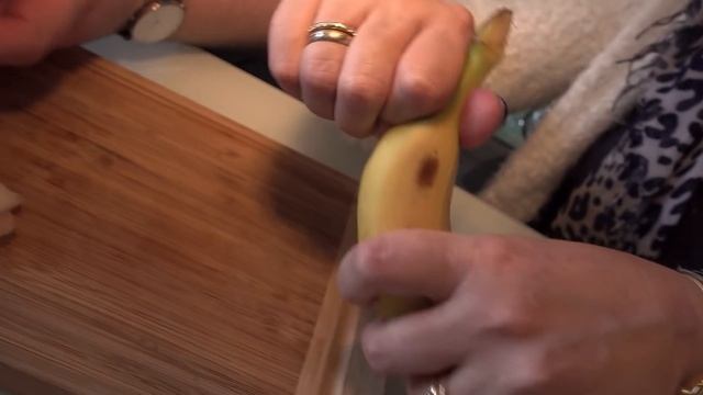 Kabelsalat vs. Kabellos: Das große Haushaltsbattle | SAT.1 Frühstücksfernsehen смотреть онлайн