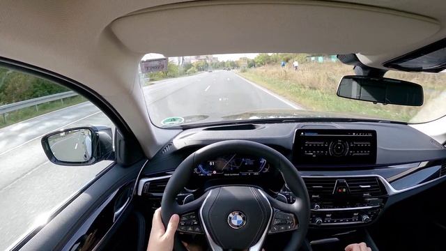 2023 BMW 530i Touring XDrive 252PS POV Test Drive City - 5 Series G31