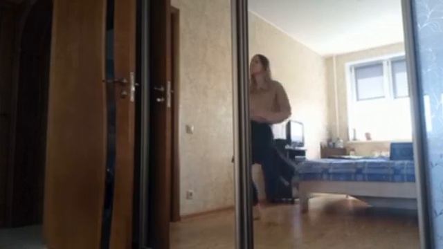 Обучение совренным стилям, йоге, растяжке, бальным танцам для начинающих и продолжающих. смотреть онлайн