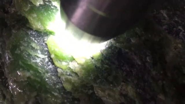 Зеленый Нефрит | Нефрит и Жадеит смотреть онлайн