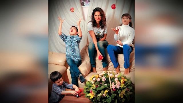 СЛОВНО В ЗАМКЕ! Вот как выглядит роскошный особняк Екатерины Климовой смотреть онлайн