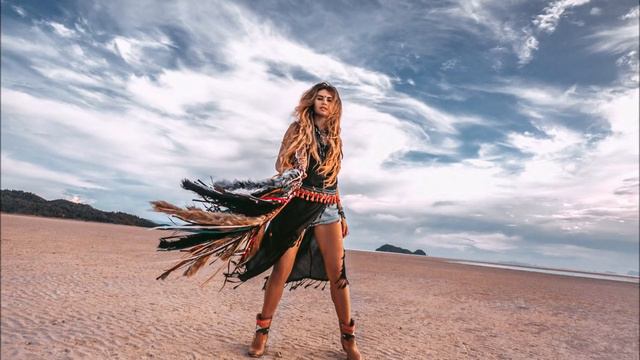 Folktronica ◆ Bedouin - Be Svendsen - Nicolas Jaar - Armen Miran ◆ (mix by Rialians On Earth) смотреть онлайн