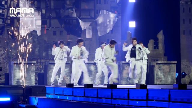 [Plus Cam] ENHYPEN (엔하이픈) - WALK THE LINE+Future Perfect (Pass the MIC) (4K)│@2022 MAMA AWARDS смотреть онлайн
