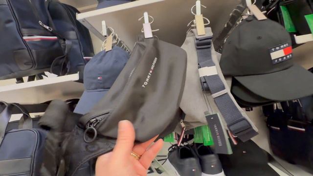 TOMMY HILFIGER Store Walkthrough New Bag Style 2024,Fashion, Polos, Dresses Men, Women, Kids смотреть онлайн
