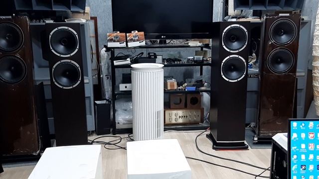 Fyne Audio F502