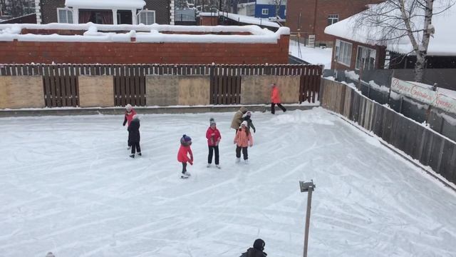 Рождественские покатушки ребят из приюта смотреть онлайн