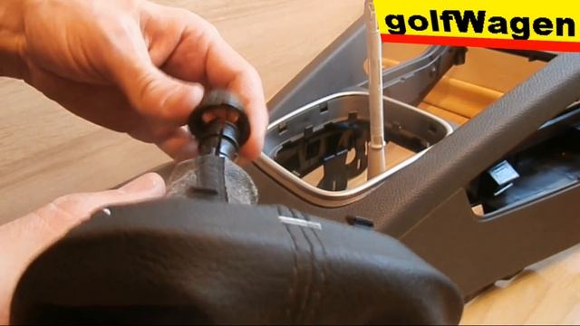 How to replace gear shift knob on VW Golf 5, Jetta MK5 смотреть онлайн