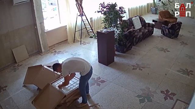 Ждали 30 лет! В Городском выставочном зале проводят большой ремонт смотреть онлайн