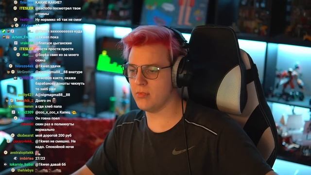 Генератор Скинов Майнкрафт ? Пятёрка про Разработку своей Нейросети (Нарезка стрима ФУГА TV) смотреть онлайн