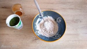 Легкий и вкусный соус, можно при диабете! Замена привычному соусу майонез.