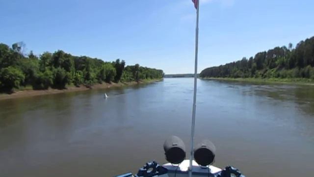 ОПАСНОЕ МЕСТО на реке Белая смотреть онлайн