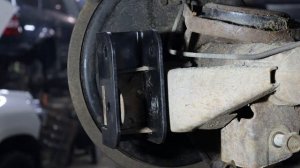 Видеоинструкция установки кронштейна тяги Панара Нива/Шевинива