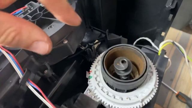 Siemens Eq.3 Bosch Verocup - получение крепкого вкусного кофе. Настройка кофемолки правильно