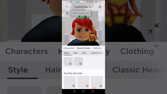 брат составил свой первый у меня скин в роблоксе! 🙄😒поставьте лайки! 🤣🤣🤣пЖ!
