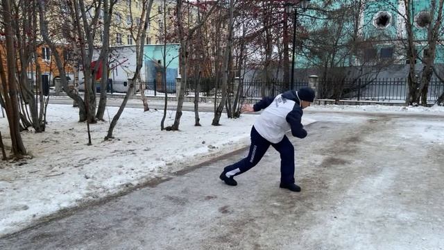 Ицюань / Yiquan (328 день). Фуху, Сянлун, Дули Чжуан / Шень Гуй Чу Шуй / Лосюань Ли / Бег с ударами