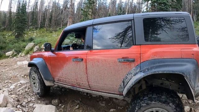 Ford Bronco Raptor In The Wild | Backroads to Mountain West смотреть онлайн
