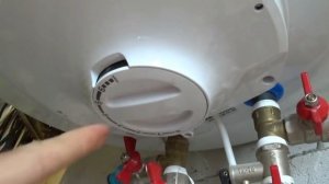 НИКОГДА НЕ СТАВЬ НИЗКУЮ ТЕМПЕРАТУРУ В ВОДОНАГРЕВАТЕЛЕ