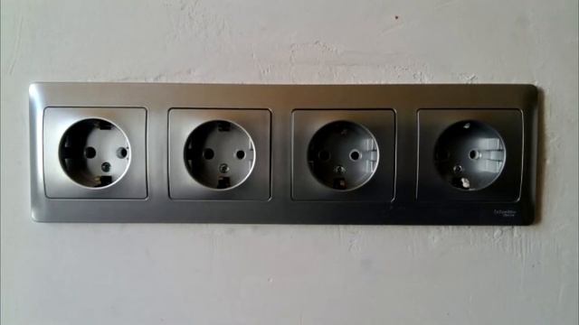 Почему в США в розетке 110 Вольт, если у нас везде 220 смотреть онлайн