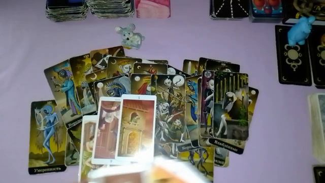 ?КТО ВАС ОБИДЕЛ, НО САМ (САМА) КОРЧИТ ИЗ СЕБЯ ЖЕРТВУ??️??? #tarot #таро #гадание #картытаро смотреть онлайн