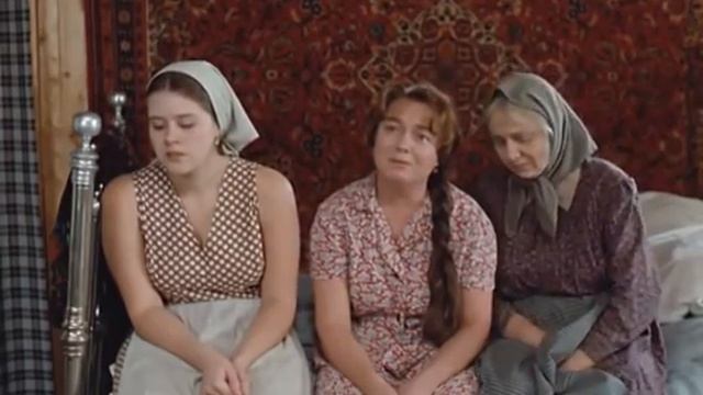 Побарствует маненько и притопает. Любовь и голуби смотреть онлайн