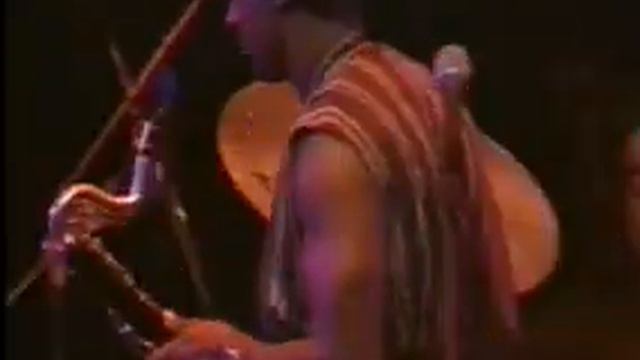 Kenny Garrett w/ Marcus Miller - Maputo (Kenny's Solo) смотреть онлайн