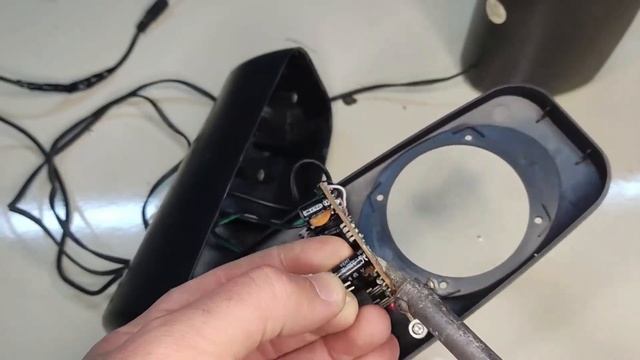 BUNU Bilgisayarda kullanın ve neler olduğunu izleyin 5 volt ses sistemi yapımı, anfi tamiri смотреть онлайн