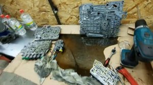 Ауди А6С5 Олроуд 2.7. Убираем Пинки.Акпп 5hp19.