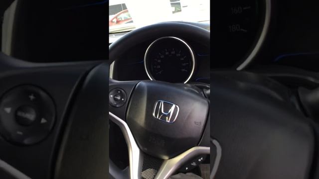2014 Honda Fit Hybrid смотреть онлайн