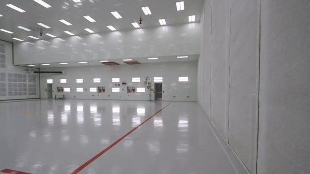 F-22 Raptors' Spray Paint Booth смотреть онлайн